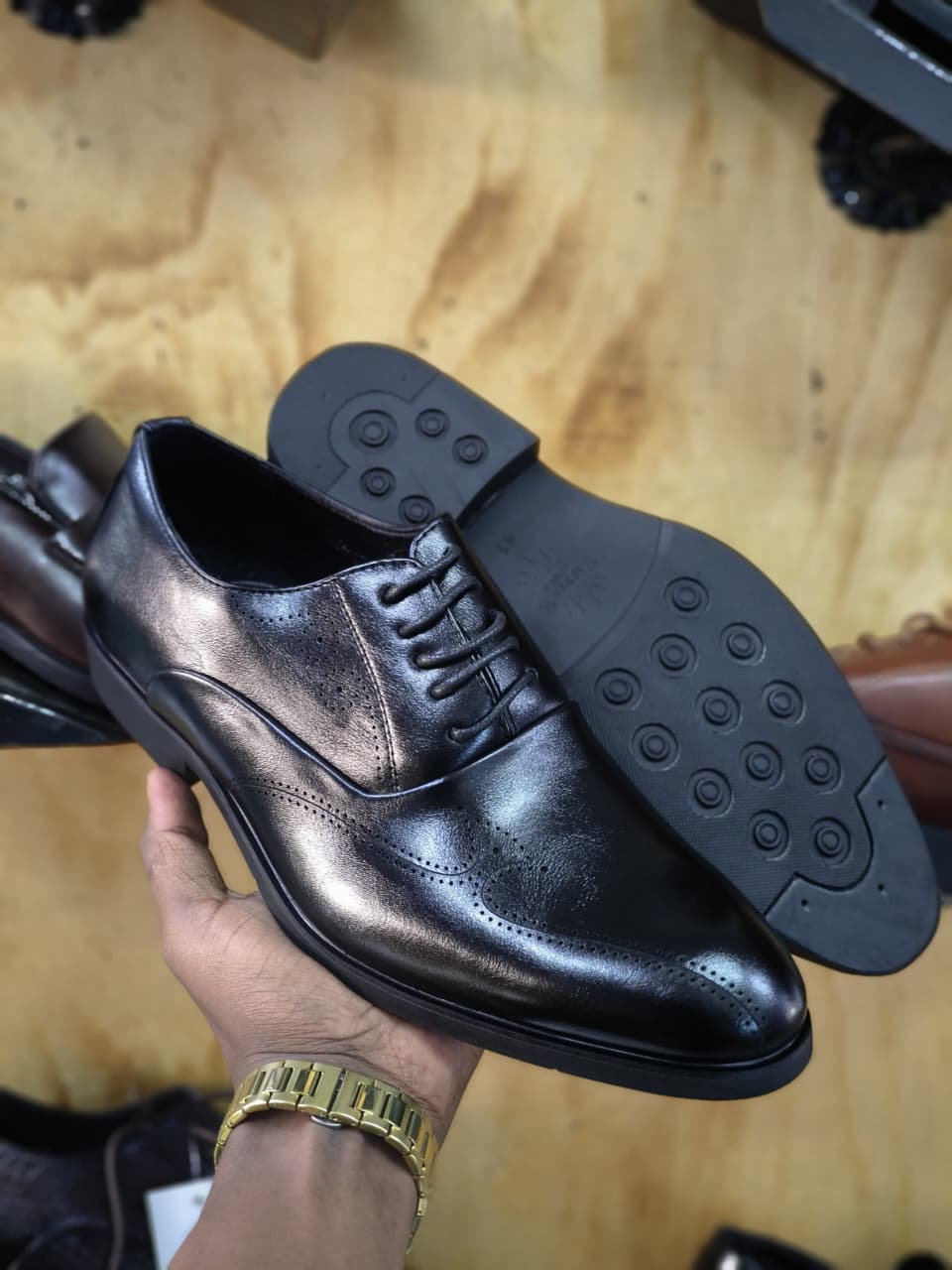 official mens leather shoes - Image 2